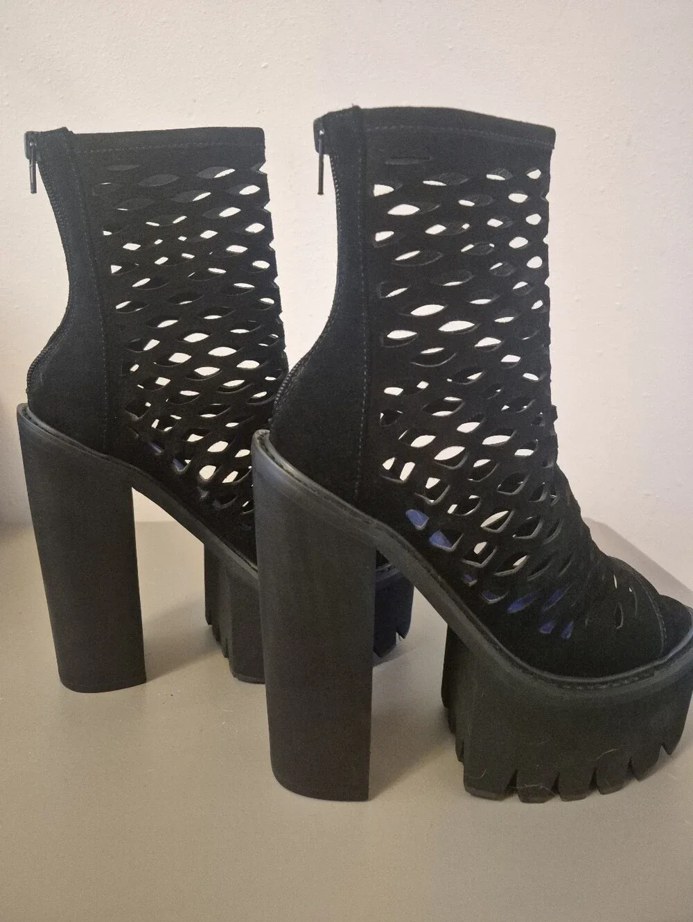 NEW Jeffrey Campbell Platform Heels